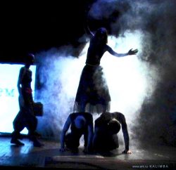 Спектакль "Алиса" театра KALIMBA. 8 декабря 2010. Скриншоты.