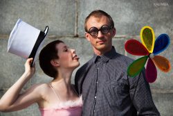 Ольга Арефьева и KALIMBA на съемках клипа "Человечки", июнь 2012