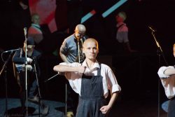 Фото Ольги Арефьевой. Концерт "АВИА" в Политеатре 1 декабря 2012.
