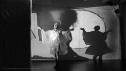 Фотографии с репетиций и премьеры спектакля "Приключения в романе". Фотографии Григория Шаповалова.